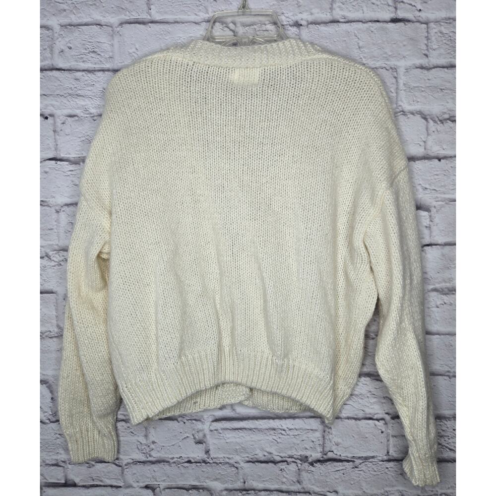 Luna Ivy Oversized Cream Strawberry Knit Cardigan Sweater Womens Medium Preppy - Picture 6 of 9